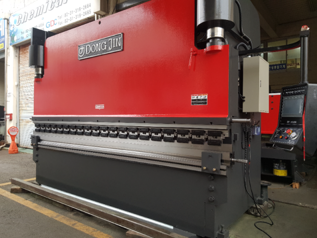 유압절곡기(하향식)